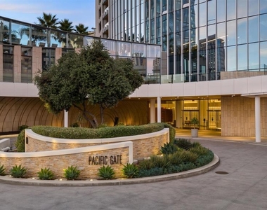 888 W E Street - Photo Thumbnail 28