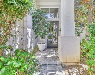 3159 Foxtail Court - Photo Thumbnail 5