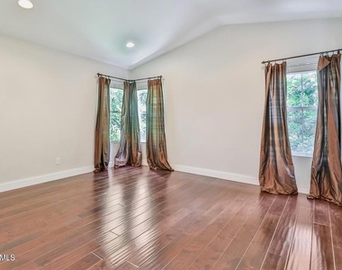 3159 Foxtail Court - Photo Thumbnail 22