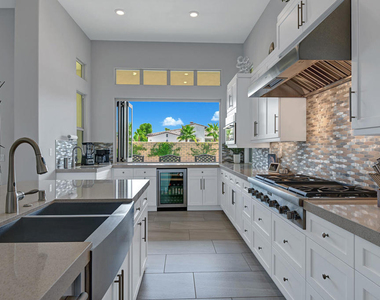 54885 Madagascar Way - Photo Thumbnail 16