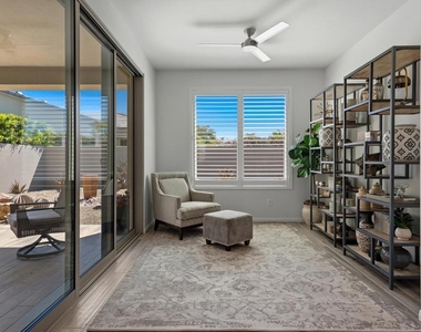 51270 N Two Palms Way - Photo Thumbnail 18