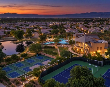 51270 N Two Palms Way - Photo Thumbnail 35