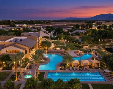 51270 N Two Palms Way - Photo Thumbnail 34