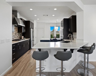 51270 N Two Palms Way - Photo Thumbnail 13