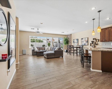78969 Lavender Circle - Photo Thumbnail 3