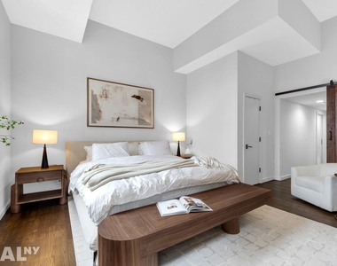 305 Second Avenue - Photo Thumbnail 8