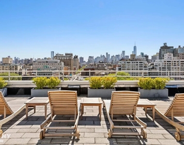 305 Second Avenue - Photo Thumbnail 16