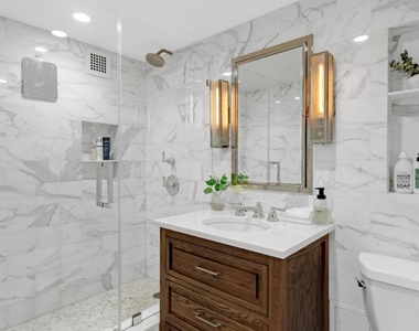 305 Second Avenue - Photo Thumbnail 9