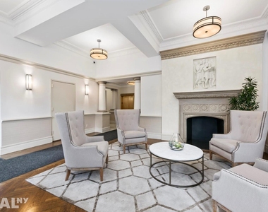 305 Second Avenue - Photo Thumbnail 19