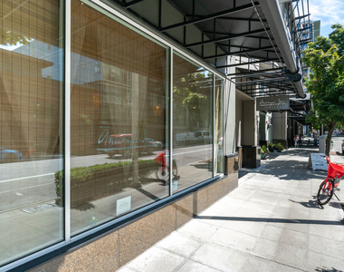 2801 Western Avenue - Photo Thumbnail 27