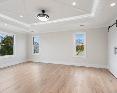 35 Main Parkway - Photo Thumbnail 12
