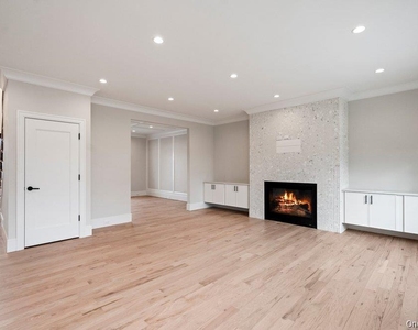 35 Main Parkway - Photo Thumbnail 3