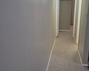 255-24 147 Drive Drive - Photo Thumbnail 5