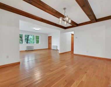 430 Piermont Avenue - Photo Thumbnail 4