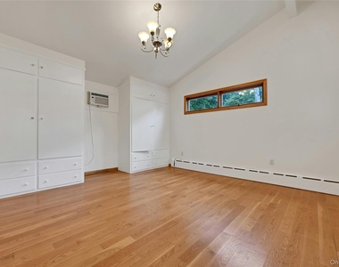 430 Piermont Avenue - Photo Thumbnail 11
