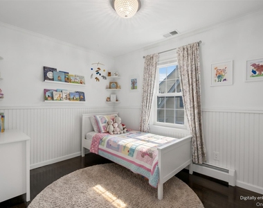 81 Chestnut Avenue - Photo Thumbnail 17