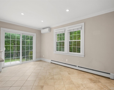 81 Chestnut Avenue - Photo Thumbnail 10