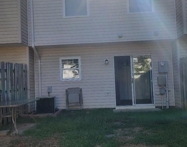 10612 Guilderland Court - Photo Thumbnail 13