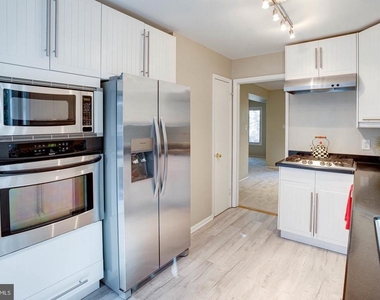12303 Mulberry Court - Photo Thumbnail 13
