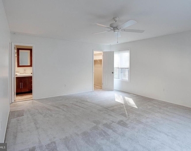 12303 Mulberry Court - Photo Thumbnail 33