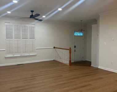 43724 Piedmont Hunt Terrace - Photo Thumbnail 1