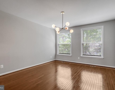 42274 Hampton Woods Terrace - Photo Thumbnail 10