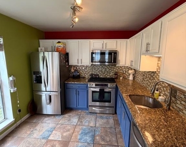 9258 Cardinal Forest Lane - Photo Thumbnail 5