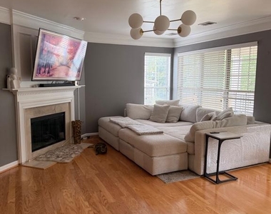 9258 Cardinal Forest Lane - Photo Thumbnail 10