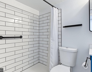1523 Northgate Square - Photo Thumbnail 19