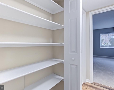 1523 Northgate Square - Photo Thumbnail 26