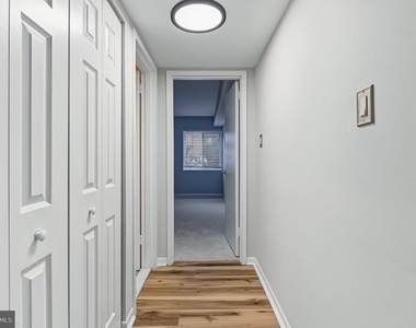 1523 Northgate Square - Photo Thumbnail 18