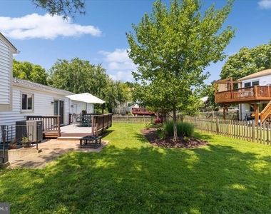 2913 Ashdown Forest Drive - Photo Thumbnail 29