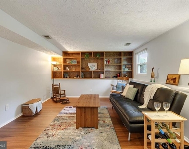 2913 Ashdown Forest Drive - Photo Thumbnail 18