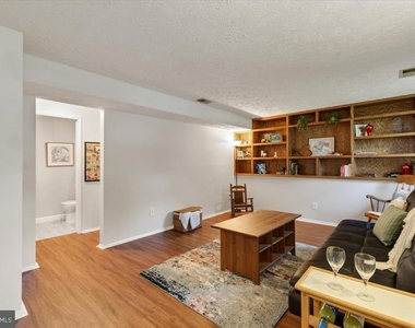 2913 Ashdown Forest Drive - Photo Thumbnail 19
