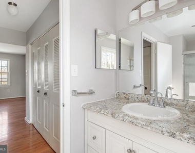 10691 John Ayres Drive - Photo Thumbnail 34