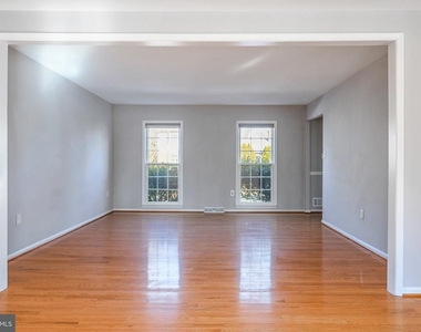 10691 John Ayres Drive - Photo Thumbnail 7