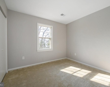 10691 John Ayres Drive - Photo Thumbnail 26