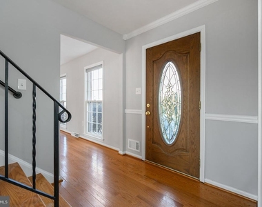 10691 John Ayres Drive - Photo Thumbnail 4