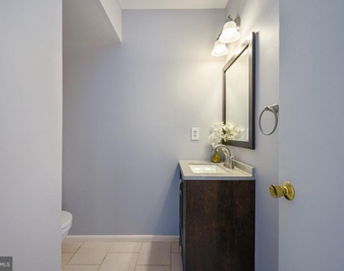 10691 John Ayres Drive - Photo Thumbnail 21