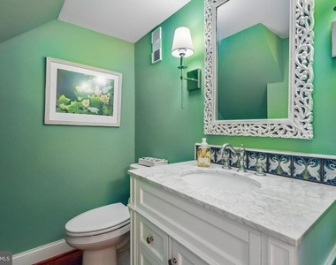 3812 Jason Avenue - Photo Thumbnail 9