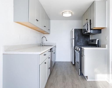 4600 Duke Street - Photo Thumbnail 20
