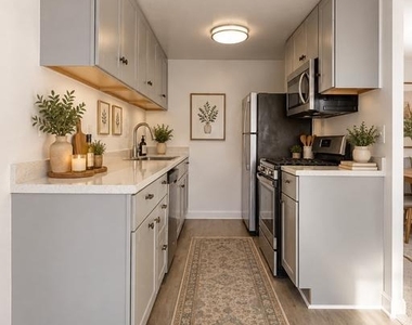 4600 Duke Street - Photo Thumbnail 5