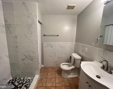 1020 Hamilton Street - Photo Thumbnail 17