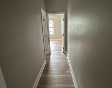 6136 Sansom Street - Photo Thumbnail 4