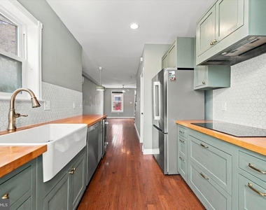 1109 E Wilt Street - Photo Thumbnail 8