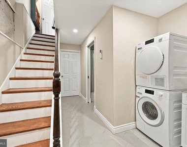 1109 E Wilt Street - Photo Thumbnail 19