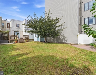 1109 E Wilt Street - Photo Thumbnail 25