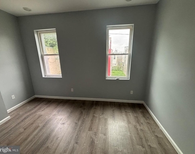 2422 Colorado Street - Photo Thumbnail 3