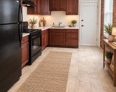 3312 Arnold Street - Photo Thumbnail 3