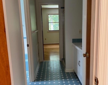 6025 Honey Hollow Road - Photo Thumbnail 18